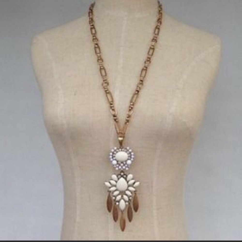 Stella & Dot Mallorca Necklace